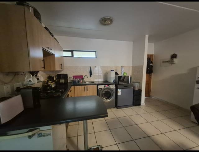 1 BEDROOM APARTMENT FOR SALE IN PARKRAND